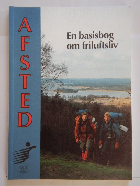 Forside: En basisbog om friluftsliv